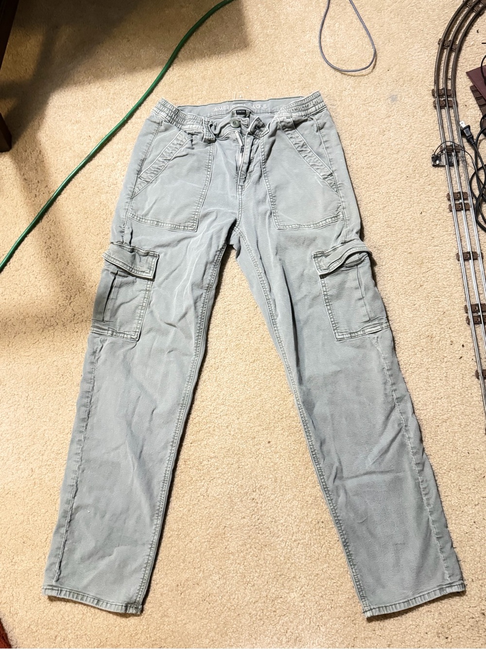 American Eagle Outfitters Light Gray Stretch Cargo Pants